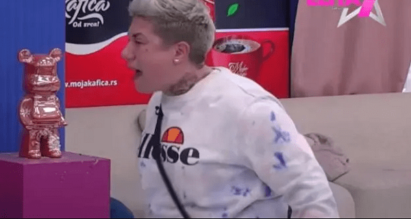 Zbog njegove monstruozne uvrede morala javno da se izvini Stefani: Svi u šoku nakon ovih reči – evo šta joj je Matora poručila (VIDEO)