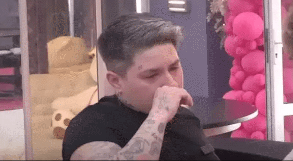 “Šta je poenta, da me ona strpa u zatvor?” Matora pobesnela nakon optužbi da je otkupila Sanju Stanković – Stefani je raskrinkala (VIDEO)