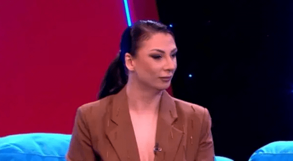 “Toma je jako dobar frajer, svetski top model, ne znam šta je video na meni” Nadežda Biljić progovorila o braku sa Panićem “Osedeo je od mene”