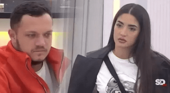 Anđela Đuričić zatrudnela? Lom u Beloj kući, Gasttozz iste sekunde povukao OVAJ potez