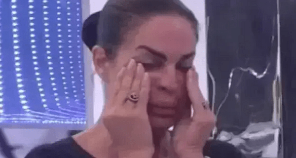 Terza otkrio da Kačavenda vodi bitku sa opakom bolešću: “Išla je kod doktora, nije naivno”