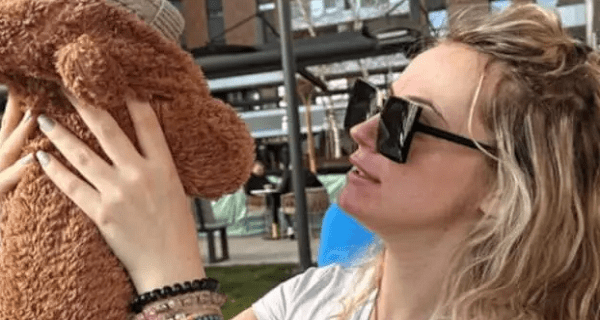 Prvo je odlučila da Terzu ne upiše kao oca, sad ovo… Milica Veličković se PREDOMISLILA i donela odluku u ime svoje ćerke Barbare