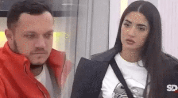Pred milionima održala Gasttozzu lekciju za ceo život: Anđeli pala roletna, ovi potezi je doveli do ludila – Uvlači i mene u problem