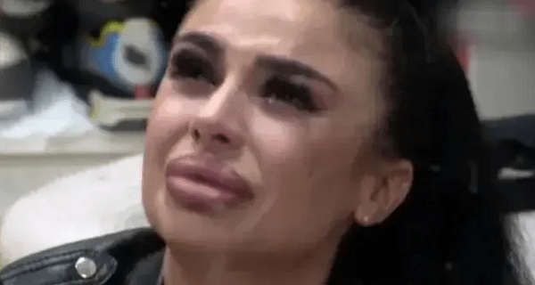 Sve je lagala, bivša drugarica Sanje Grujić raskrinkala pravu istinu o raskidu sa Markom – isplivala čitava prepiska (FOTO)