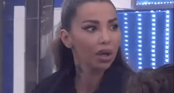 Aneli je progovorila o trudnoći: Obratila se Grofici tužnim rečima “Mojoj mami nije lako da sluša ovo, slušala je i prošle godine”