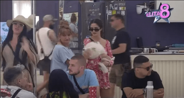 “Ova je najštrokavija” Učesnica “Elite” stavljena na stub srama zbog lične higijene, cimeri zgroženi (VIDEO)