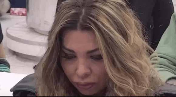 Date su instrukcije: Ni ne sluti šta će da joj saopšte – Aneli se ne piše dobro od večeras, evo i zbog čega