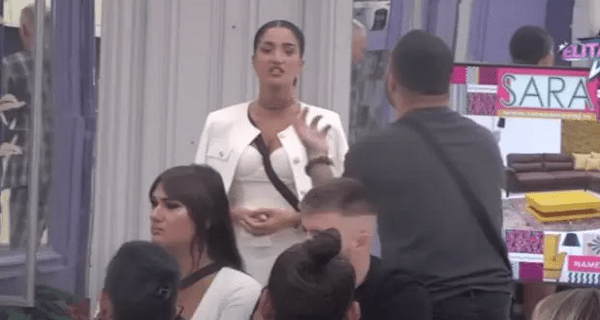 Gasttozz demolirao Anđelu, ona završila u suzama: Obrisao patos njenim dostojanstvom – pobesneo, pa otkrio kakav su tajni dogovor imali