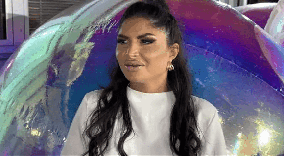 “Posao za poželeti” Bivša supruga Ivana Marinkovića ulazi u svet erotike: “Pretplatite se na moj profil, gledajte snimke i uživajte”