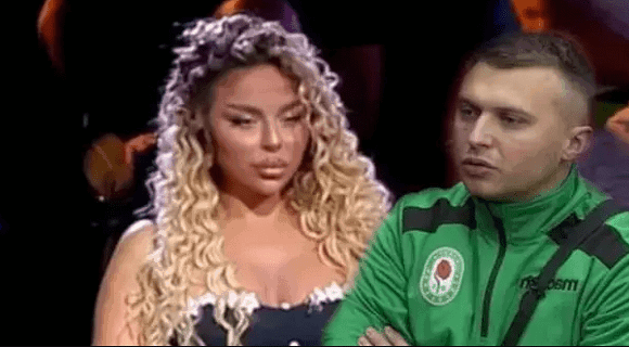 Ne postoje samo prepiske, desilo se još nešto: Sofija se oglasila i sve priznala o odnosu sa Karićem – imao devojku i ovo joj radio iza leđa