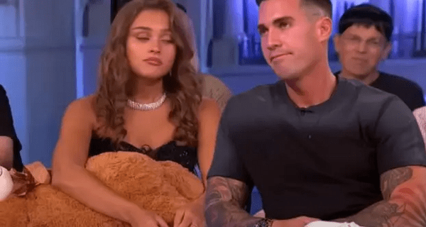 “Izgubio si me, nemamo šta dalje” Sofi otkačila Mateju jer je uradio neprihvatljivo – Prekipelo joj što sedi na dve stolice?