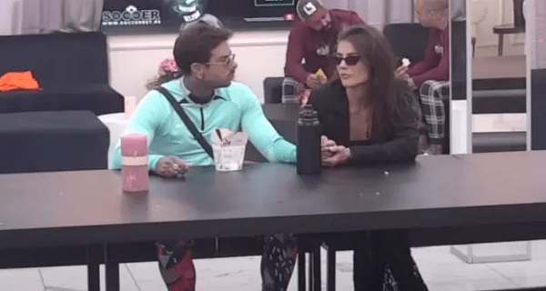 Novi ljubavni par u “Eliti 9”: Pao prvi poljubac Filipa Đukića i Boginje – završili zajedno u krevetu