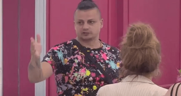 “Neko je vršio nuždu pored šolje”: Džehva zgrožena prizorom, Terza izneo gnusne informacije o higijeni u Beloj kući – Bacaju gaće svuda po toaletu