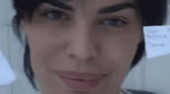 Jaše ga k’o konja: Mina Vrbaški se popela na novog muškarca i pobedonosno zastenjala