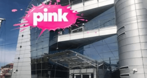 Ove rijaliti učesnice će se ponovo suočiti pred kamerama – njihov odnos bio je jedan od najturbulentnijih, a sada će javno izneti šta misle jedna o drugoj