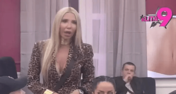 “Zamisli kad je Bebica lepši i zgodniji od njega” Aneli ne štedi bivšeg, ponizila ga pred milionima – ovo će ga zaboleti (VIDEO)