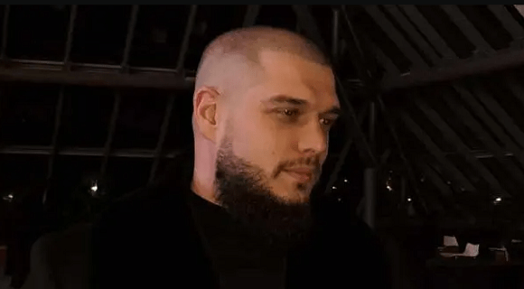 Dejan podelio prelepu vest, sprema se slavlje u domu Dragojevića – reči kojima se obratio izaranici Jovani rasplakale sve (FOTO)