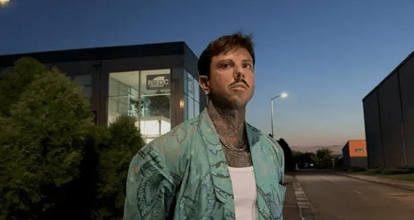 “Zveknuo bih mu jednu šamarčinu”: Filipov otac ne želi da prihvati Teodoru kao snajku, EVO šta misli o devojkama iz rijalitija