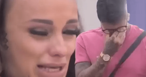 “Idem napolje”: Filip rešio da napusti “Elitu”, Teodora plače i vrišti – Ne da mu da izađe