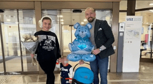 Dino Dizdarević pokazao svog novorođenog dečaka: Izveo ženu iz porodilišta – Emocije pršte