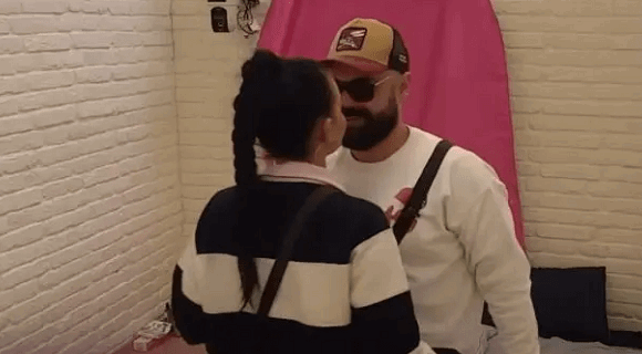 Krevet se tresao: Luka i Anita žestoko vodili ljubav, sve pucalo u izolaciji, ona vrištala od strasti