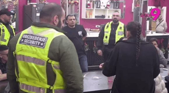 Obezbeđenje okupiralo Belu kuću: Bora urla na Boginju iz petnih žila, Anastasija ga opet ukanalila: “I lud čovek vidi da ti prija Uroš”