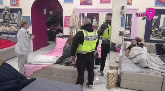 Pakao u Beloj kući: Jovana kao nikad napala Boru, Santana je onda pokušao ovo da uradi ali…