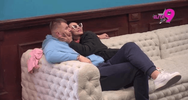 Dali šansu jedno drugom: Aneli i Janjuš ponovo zajedno – Ona presrećna, Marko je ljubi i miluje po kosi (VIDEO)