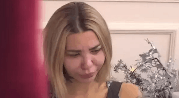 “Treba da joj oduzme dete sudski” Aneli van sebe nakon jezivih pretnji koje je dobila – uplašena za svoju bezbednost