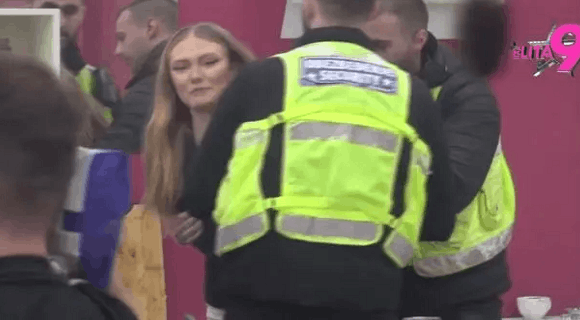 Napadnut Ivan Marinković: Dobio tupi predmet u glavu: Žali se na bolove dok obezbeđenje sprečava dalju eskalaciju