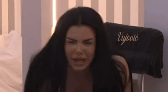 Luka nije otac Anitinog deteta? Svi sumnjaju da je ostala trudna sa Filipom Đukićem, zbog jedne stvari postoji dilema