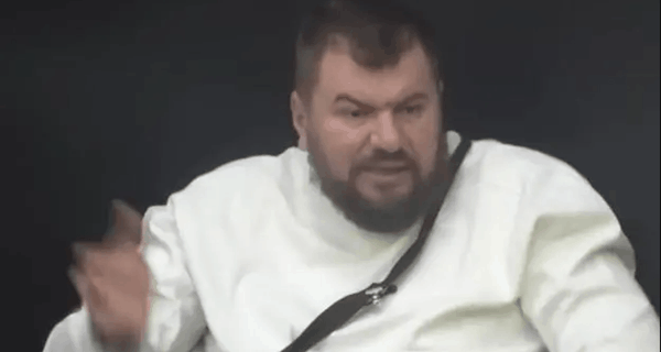 Janjuš zahteva HITAN dolazak POLICIJE: Nakon fizičkog napada na njega rešio da prijavi učesnicu