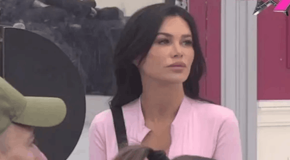 Uspela da je “zgazi i prevaspita” – Stanija tek drugi dan u „Eliti“, a već jednu učesnicu javno uništila kredibilitet