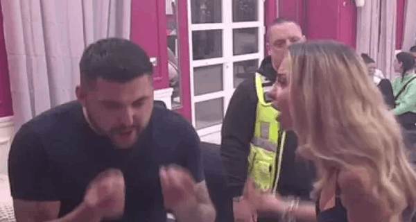 Aneli se unela Asminu u lice: Od nje skrivao ključne životne stvari, oseća se obmanjenom i iskorišćenom