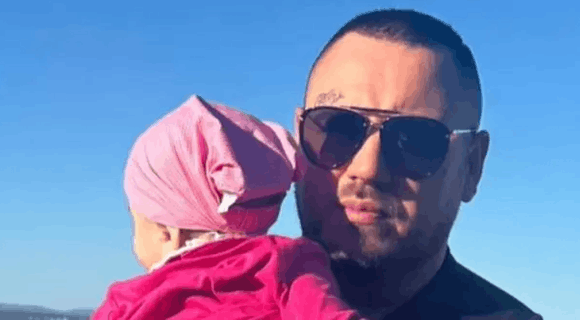 Filip Car objavio nikad viđene fotografije njega i male Leone: Iako je napunila “velike” dve godine, za njega će uvek biti beba