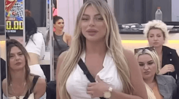 Još tajni Sofije Janićijević izlaze u javnost – tvrde da je i sa njim bila u vezi letos: Svi ga dobro znate