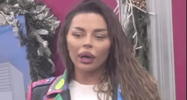 Isplivale fotografije Sofije Janićijević i 40 godina starijeg dementnog verenika: Oglasio se i ON – “Zbog novca i interesa…”