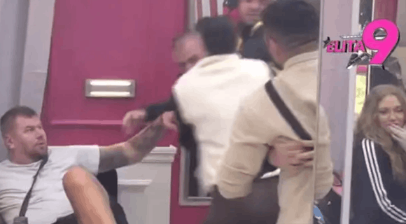 Viktor Gagić napustio Belu kuću – obezbeđenje ga hitno evakuisalo