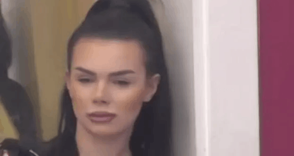 “Rekla je da neću da se krstim” – trudna Anita Stanojlović napadnuta nakon novog sramnog postupka u Eliti