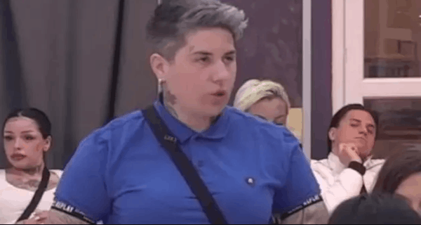 Skinula se Jovana Tomić Matora: Učesnica “Elite 9” pokazala bujno poprsje (FOTO)