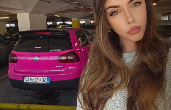 ŠOK! MARIJA KRSTEVSKA IZ SKOPLJA ODUŠEVLJAVA SVOJOM STRAŠĆU: Vlasnica kompanije za suplemente, a automobili su njena najveća ljubav!