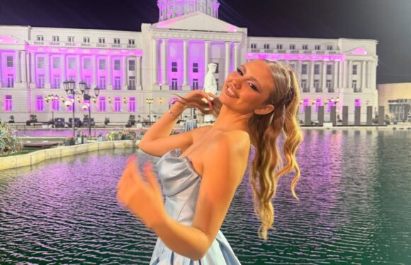 EKSKLUZIVNO! BIVŠA UČESNICA „ELITE 9“ SPREMA ŠOK POTEZ: RADA TODOROVIĆ STIŽE U „PINKOVE ZVEZDE“?! CECU I BRENU ČEKA PRAVO IZNENAĐENJE!