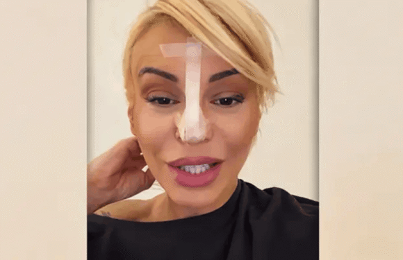 Dušica Jakovljević sa zavojima na licu! Voditeljka zabrinula javnost, otkriveno šta joj se dogodilo (FOTO)